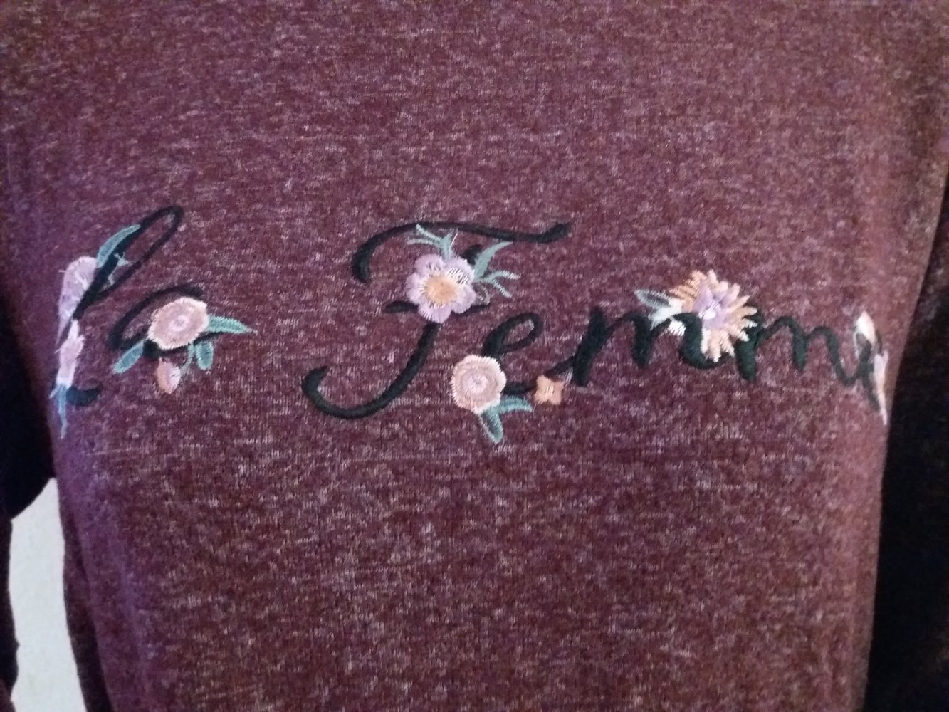 Pulli weinfarben La Femme