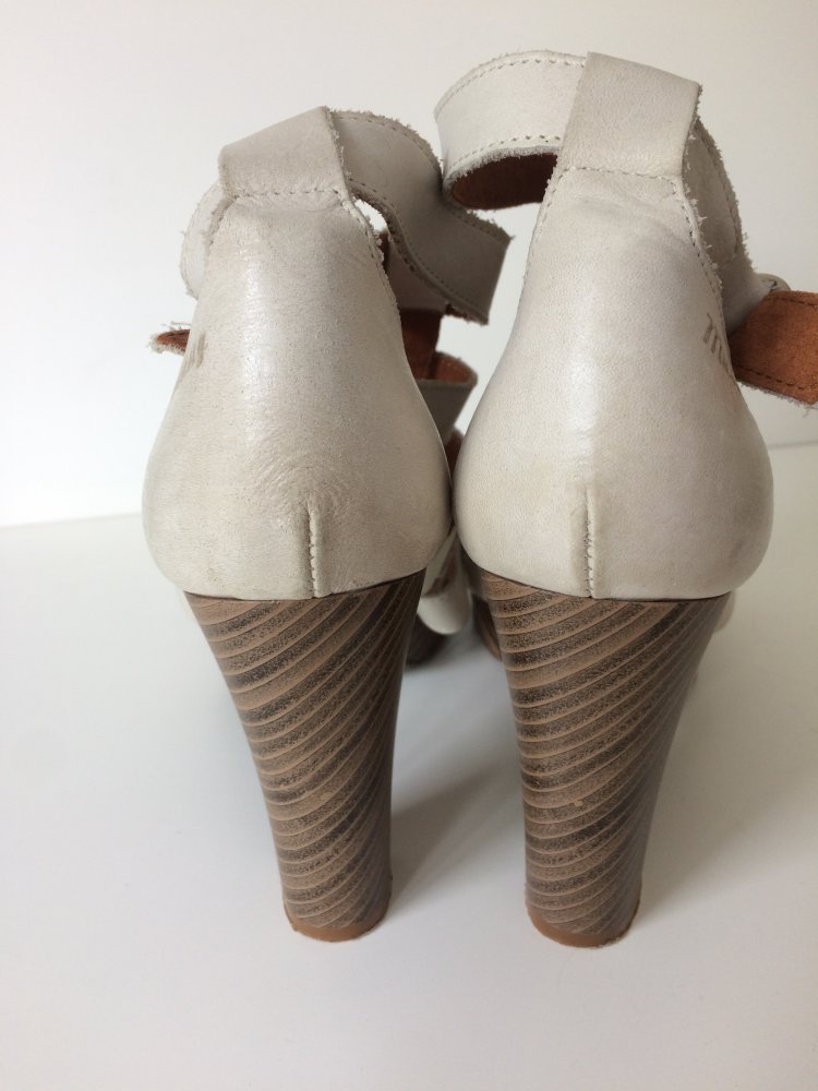 MUSTANG LEDER SANDALEN HIGH HEELS GR. 39
