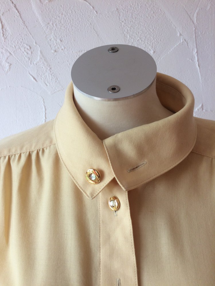 „DELMOD „ EXKLUSIVE BLUSE 