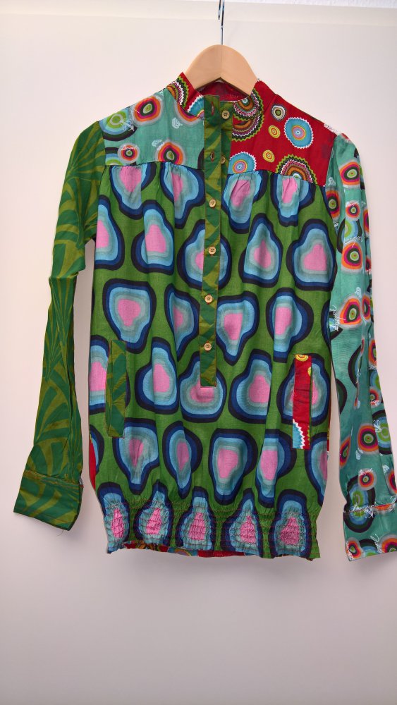 bunte Desigualbluse