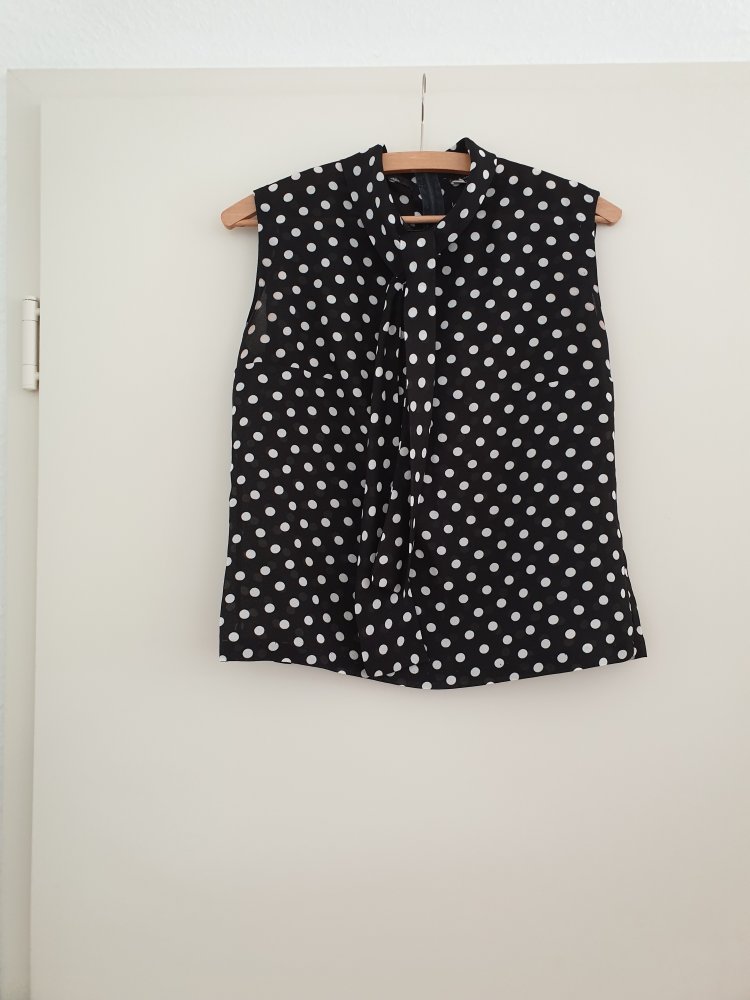 Ärmellose Polka Dot Bluse