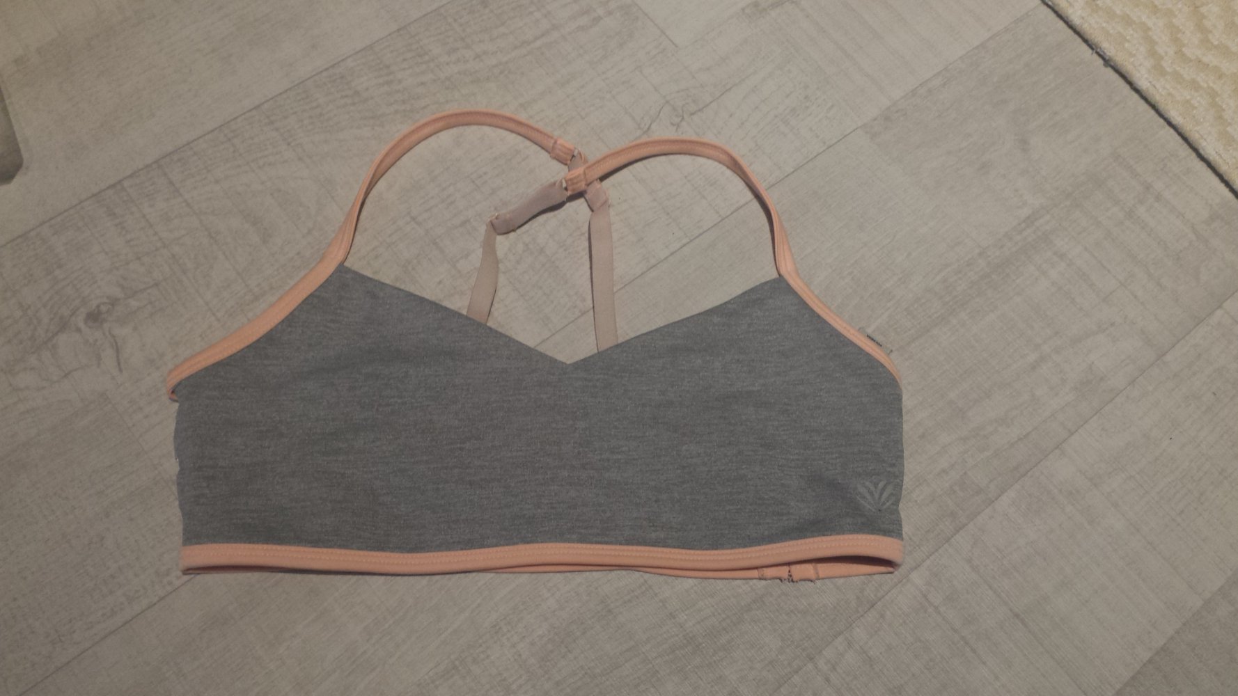 Sport BH grau rosa aprikose apricot cutouts Netz