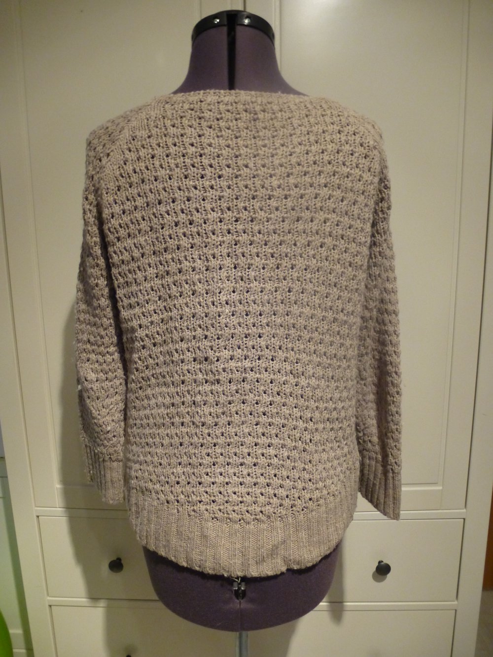 Strickpullover beige mit goldenem Reißverschluss