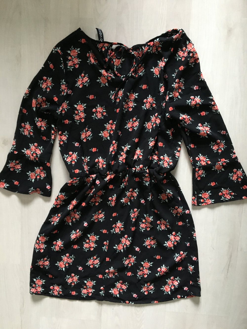 Kleid Sommerkleid schwarz geblümt blumen 3/4 Arm 36/S H&M Divided