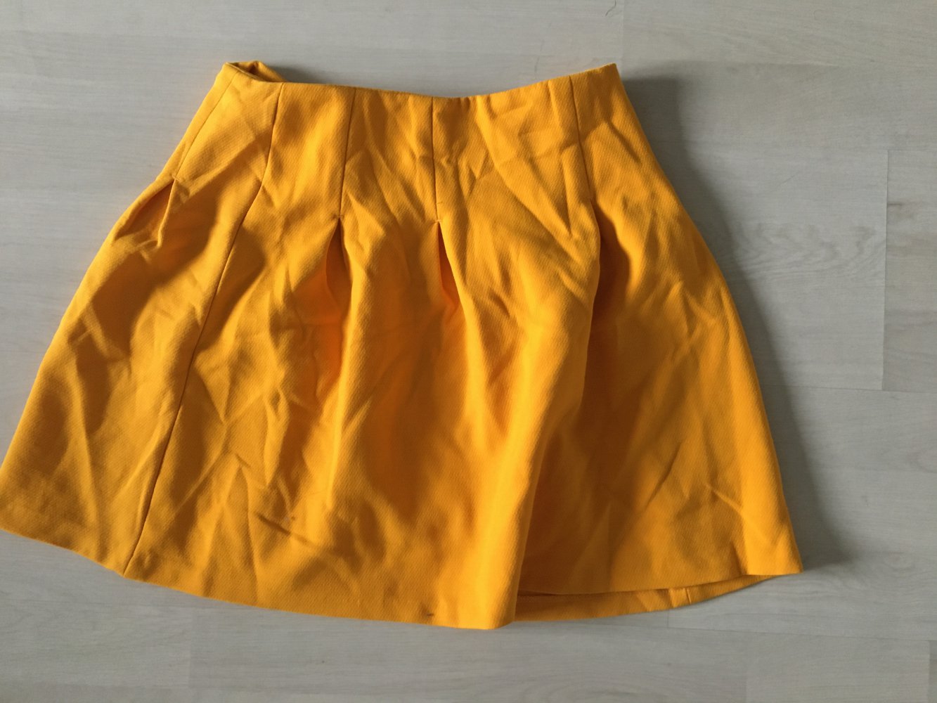 Rock Taillenrock Minirock gelb safran senf S/36 New Yorker FB Sister
