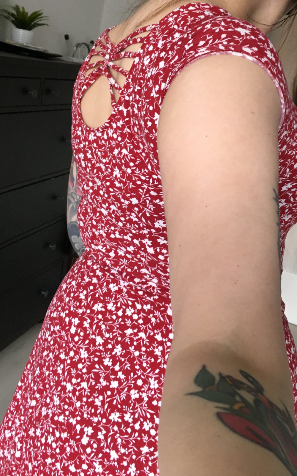 Kleid Sommerkleid rot geblümt weiß Tally Weijl S