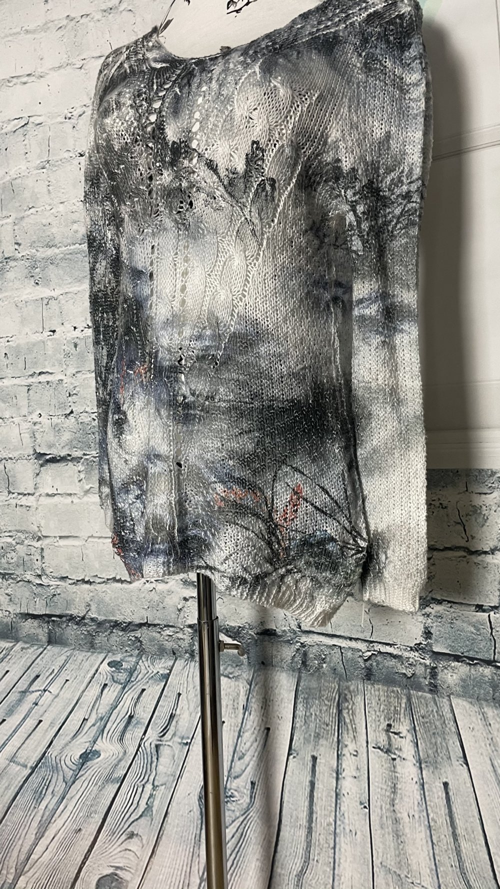 Leichter Strick Pullover grau schwarz