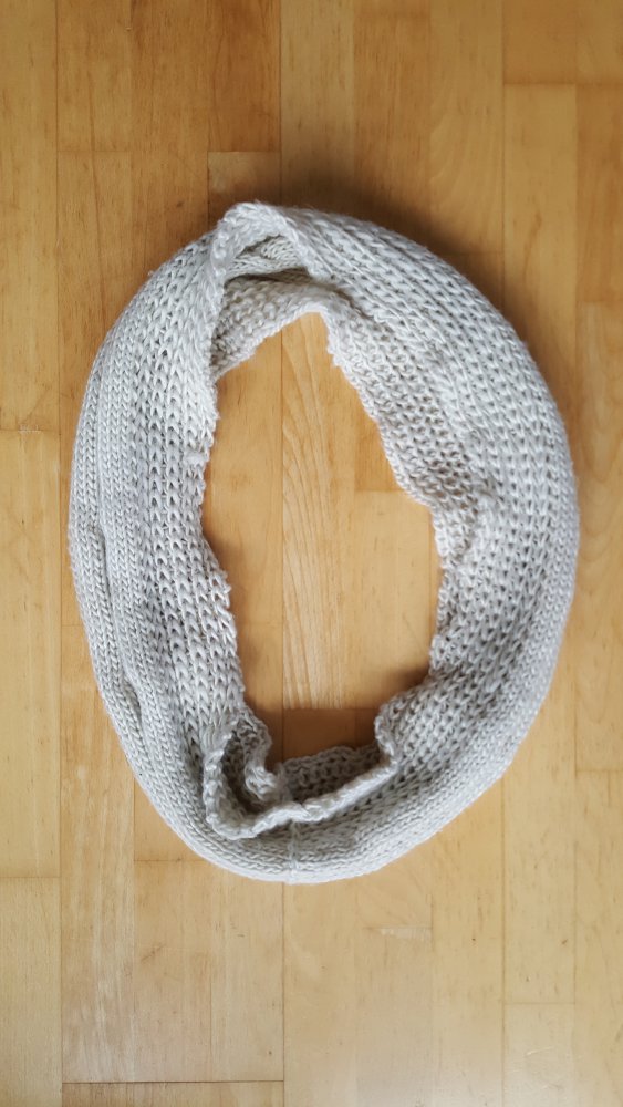 Schöner Strickschal