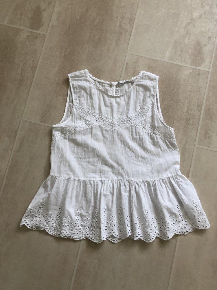 Volantsbluse rüschenbluse schößchenbluse sommerbluse bluse baumwollbluse blogger