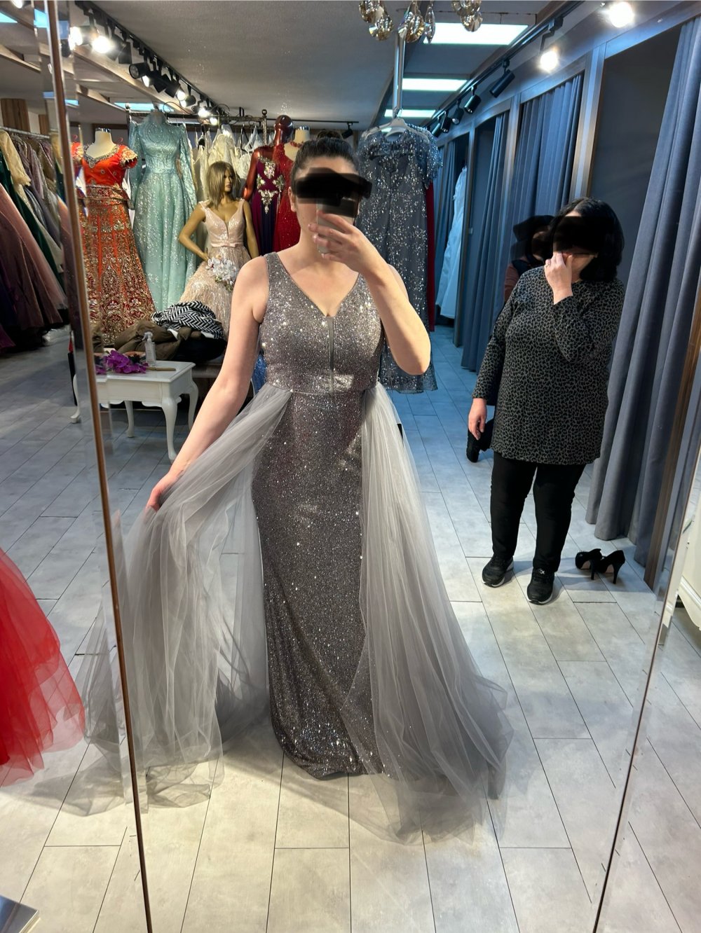 Abendkleid Ballkleid pailettenkleid brautjungfernkleid hochzeitskleid blogger 