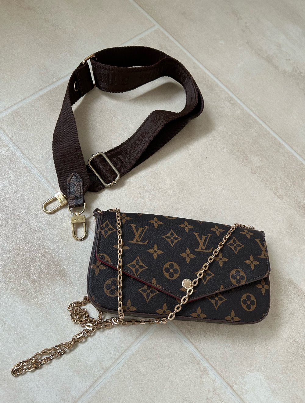 Louis Vuitton Umhängetasche Clutsch Tasche