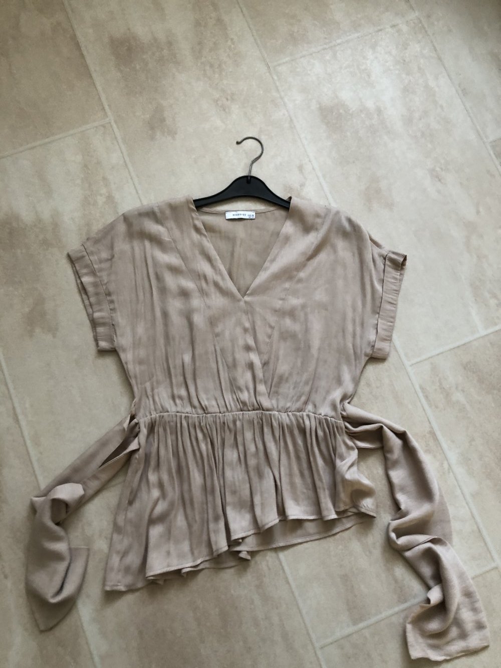 Wickelbluse wickeltop bluse top blusentop oberteil partytop volantsbluse peplumbluse blogger 