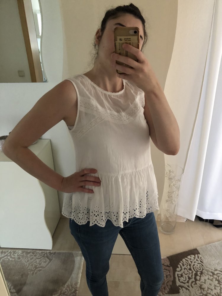 Volantsbluse rüschenbluse schößchenbluse sommerbluse bluse baumwollbluse blogger