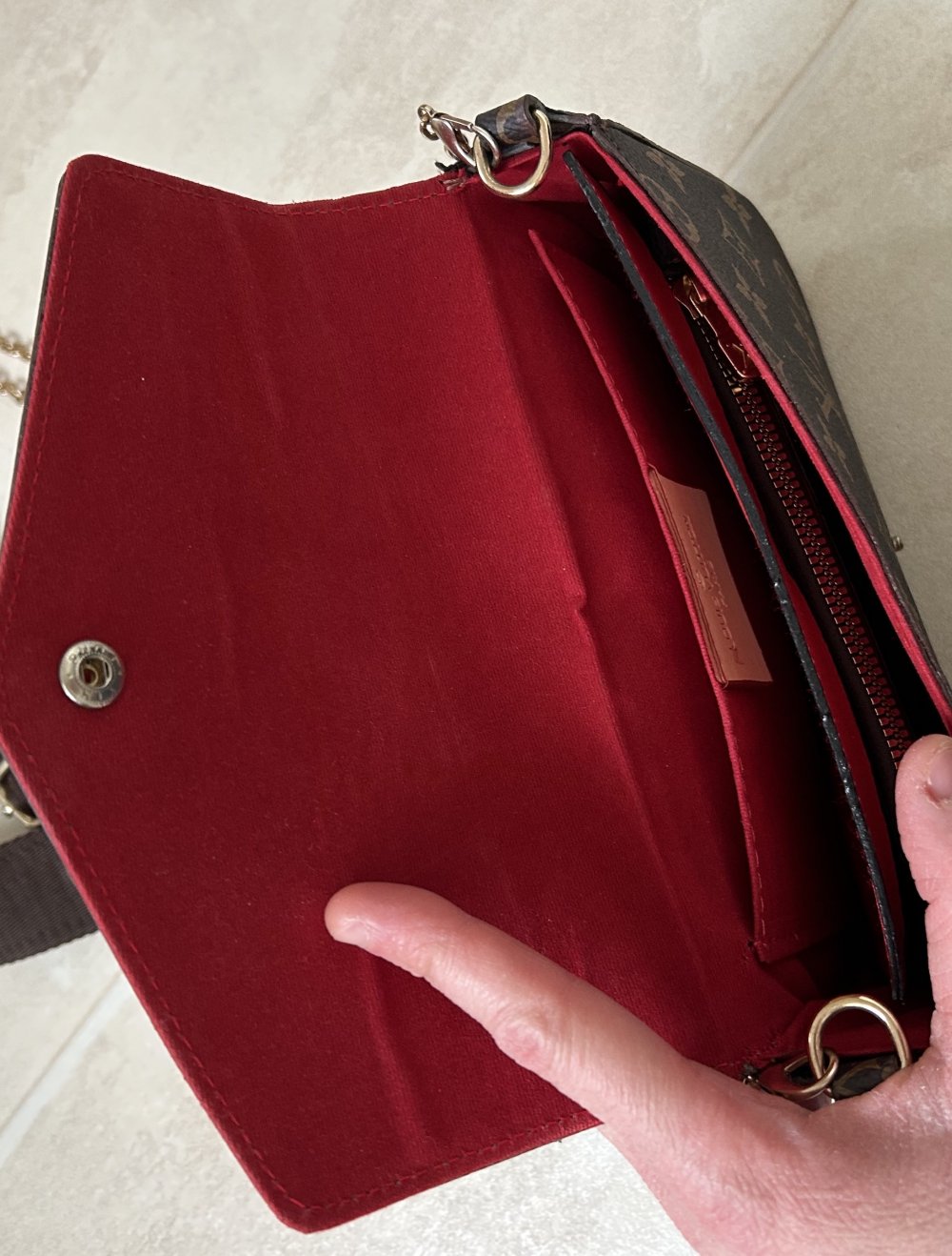 Louis Vuitton Umhängetasche Clutsch Tasche