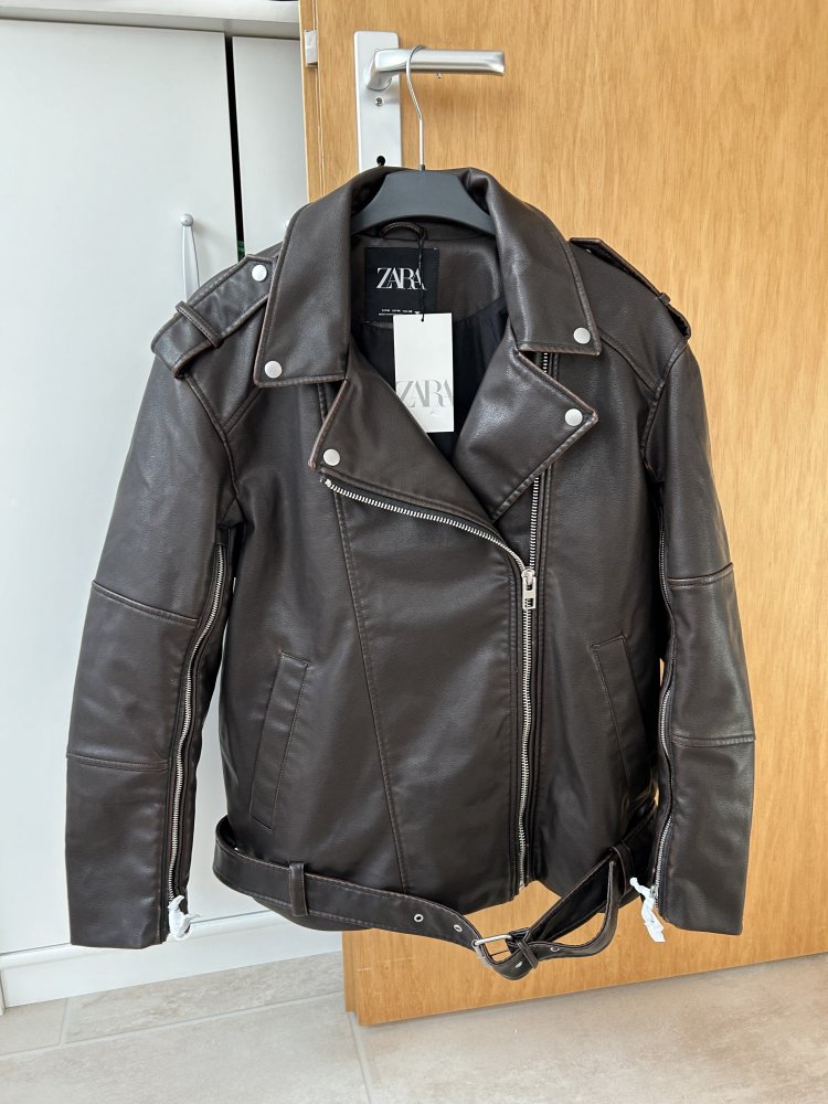 Lederjacke bikerjacke kunstlederjacke übergangsjacke oversizedjacke frühlingsjacke Blogger 