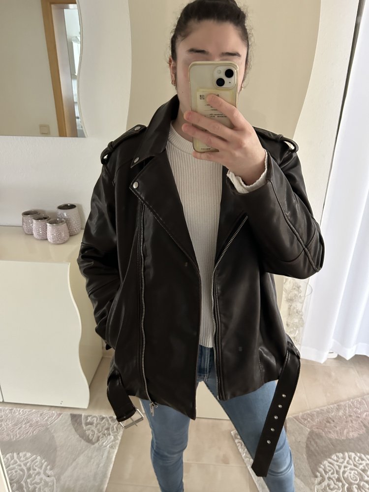 Lederjacke bikerjacke kunstlederjacke übergangsjacke oversizedjacke frühlingsjacke Blogger 