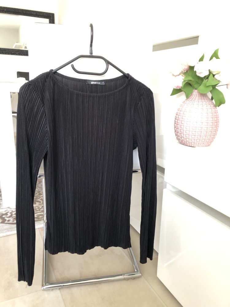 Plisseeshirt plisseebluse bluse top blusentop seidenbluse oversizedbluse blogger