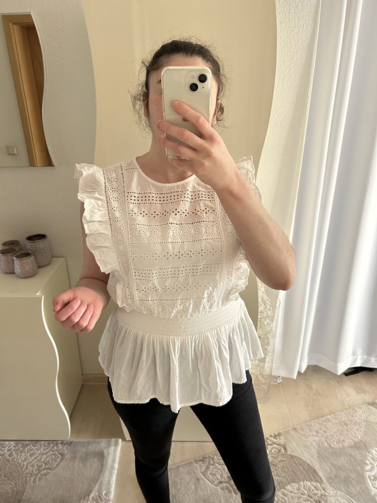 Volantsbluse rüschenbluse bluse baumwollbluse schößchenbluse blogger sommerbluse top 
