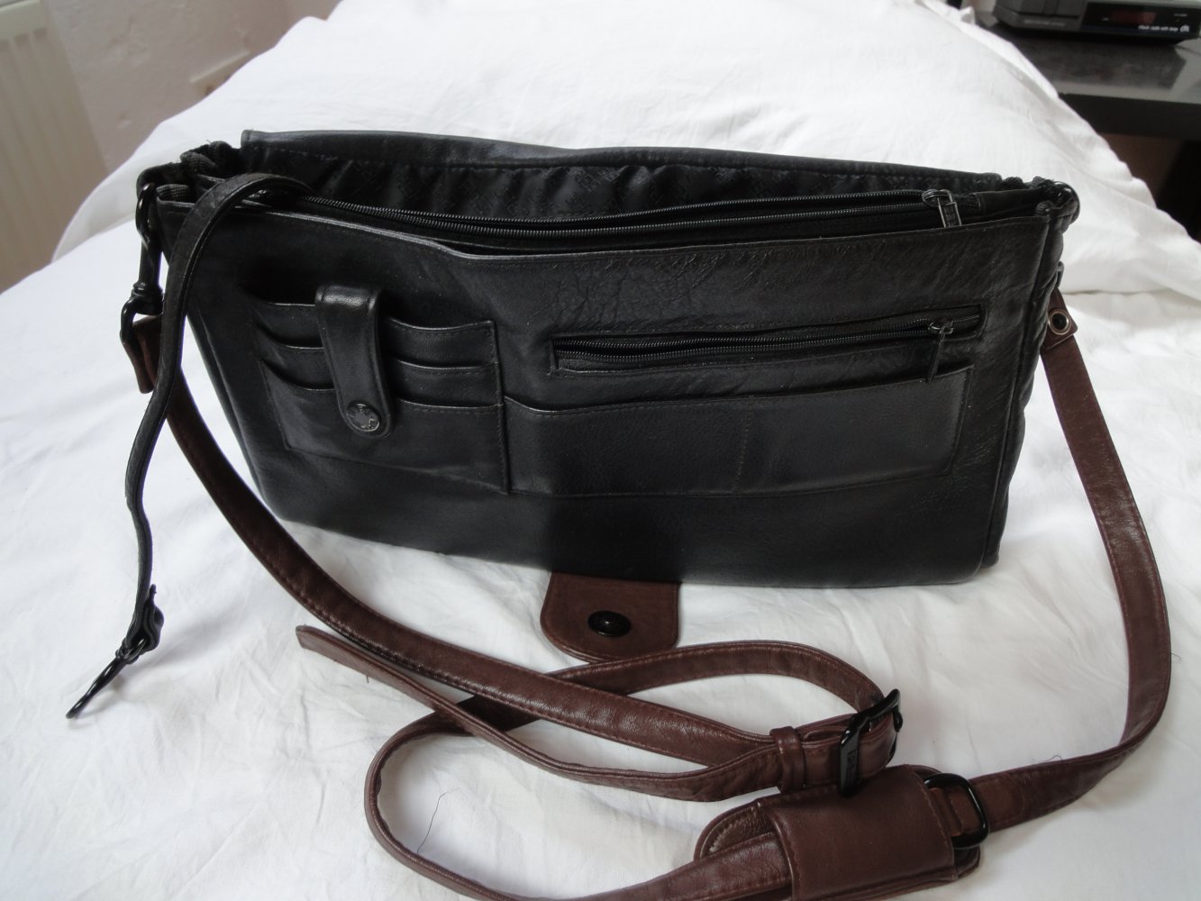 Schultertasche/ BREE