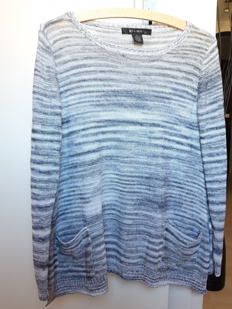 Lockerer Pullover Feinstrick mit Eingriffstaschen grau meliert Knitwear oversize New York USA