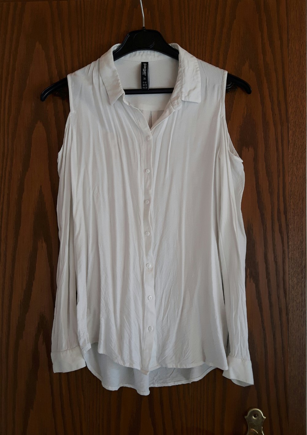 Cold-Shoulder Bluse