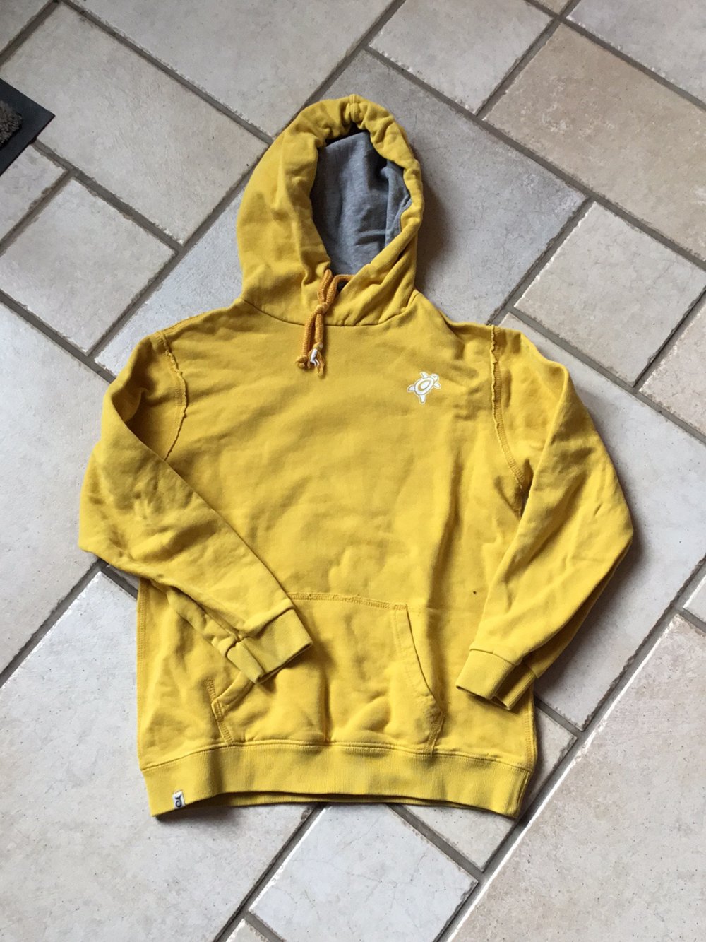 Schöner Hoodies gr.122/128 von Have a nice day