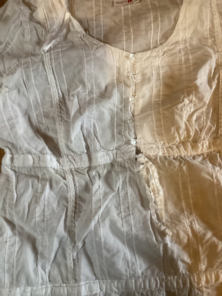 wunderschöne Bluse gr.44 NEU