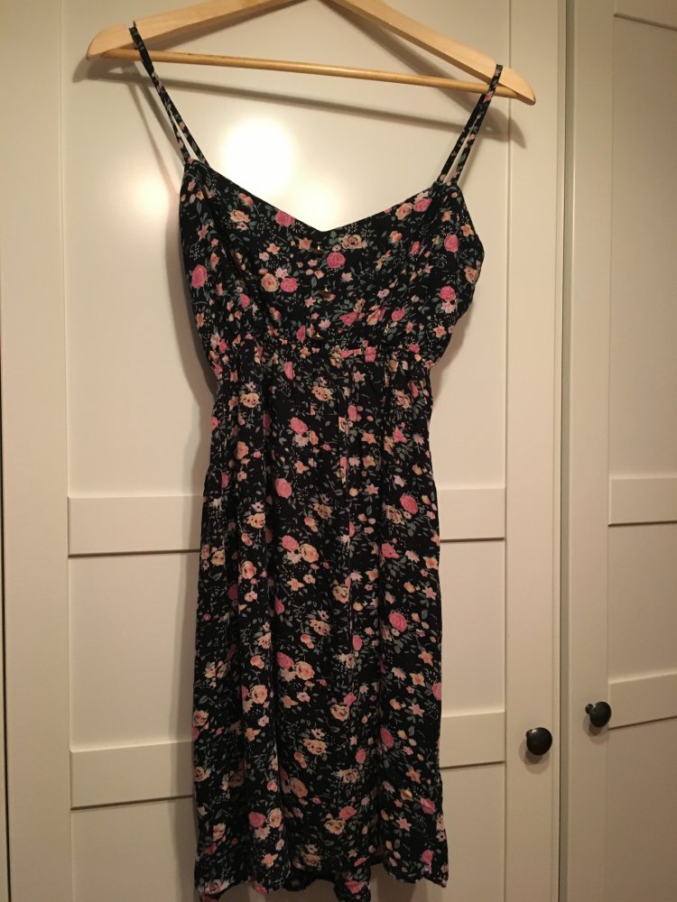 Geblümtes Sommerkleid / Umstandskleid