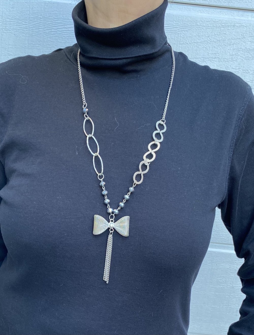 Kette, Modeschmuck, silberfarben, Schleifenelement