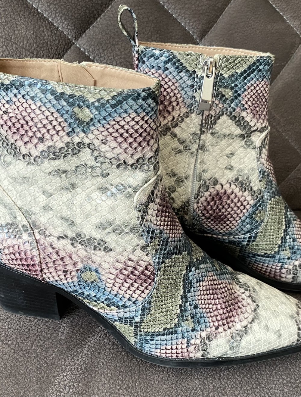 Zara, Stiefelette, Kunstleder, Reptilprint, bunt, Gr. 39