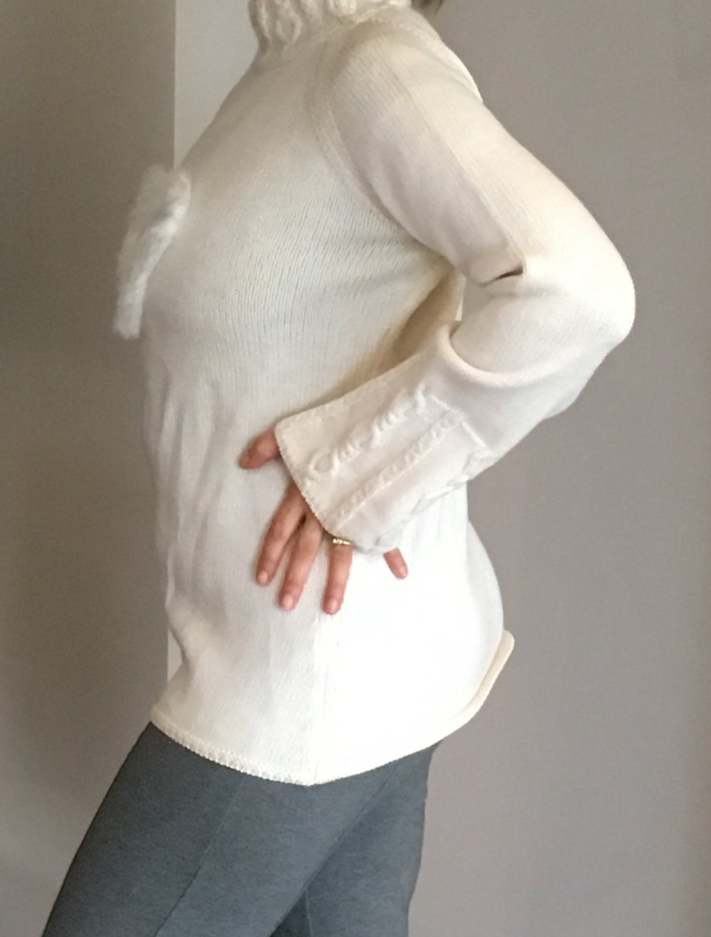 anno domini, Kuschelpulli, schöne Details, wollweiß, Gr. XL