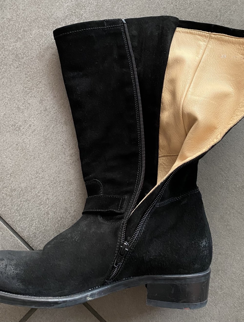 Lloyd, Stiefel, neuwertig, Leder, schwarz, Schmucksteine u. Schnallen,Gr.38