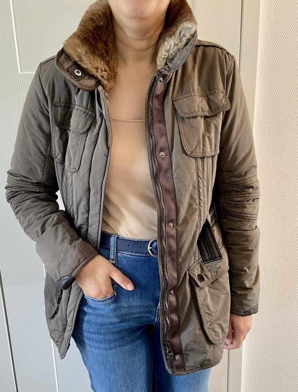 Cinque, Jacke, abnehmbarer Kragen, Gürtel, Khaki, Gr. 38