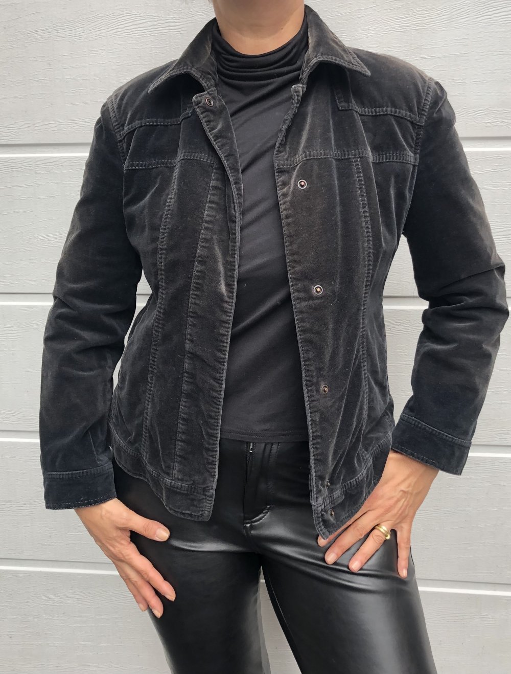 Strenesse Blue, Samtjacke, stretchig, schwarz, Gr.36
