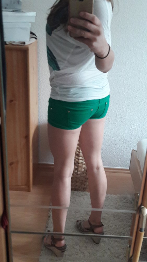 Sexy grüne Hotpants